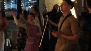 Гаура арати.