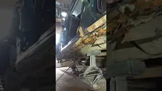 Здесь был порог!