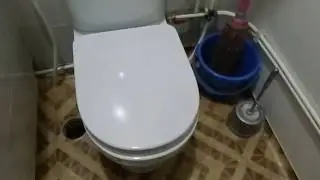 How to remove condensation from a toilet cistern.