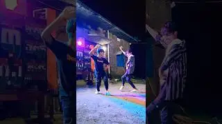 Viral video Raja ji #pawansingh #bhojpuri #viralshort #public #dance #video #youtubeshorts