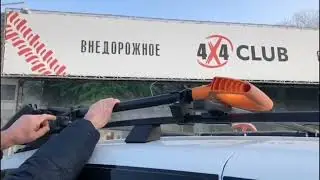 Крепление лопаты на рейлинг