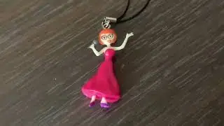 Ломаю игрушки молотком
