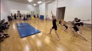 УЧИМ НОВЫЙ ТАНЕЦ! ШКОЛА СОВРЕМЕННЫХ ТАНЦЕВ АЛЕКСАНДР ЦОЙ