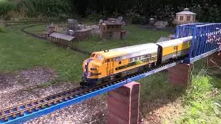 LGB F7 Santa Fe 20584 with five DRGW Streamliner -- Garden Railroad - G Scale