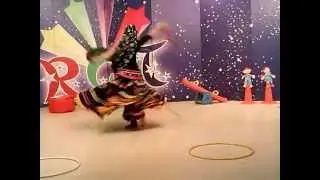 Elizabeth Zuzaya baila Kalbelia en programa de TV Requete - Posadas
