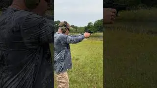 Airsoft HK VP9 with Trijicon SRO Demo