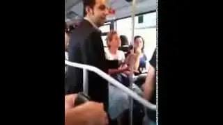 Yanına Erkek Oturtmayan Kadın
