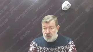 Кто глумится над Россией