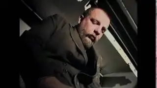 ЗС (Зеленый слоник) - Мать моя говорила тоже, ты живи и другим не мешай жить, понимаешь?