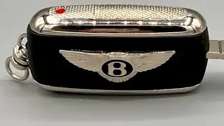 How do I change the key battery for a 2004 to 2018 Bentley?