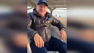 Анекдот как мужик приехал в санаторий для нудистов