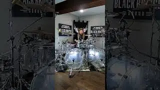 I don't care what anyone says, acrylic drums will ALWAYS be greasy #drums