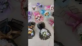 Graduation bouquet recommendations filled with dolls and flowers 