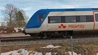 Gammalt Klipp #51 X52 Reginatåg Mälartåg och Traxx-lok Cooptåget möts i Kolbäck