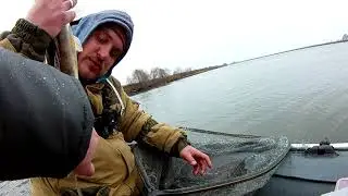 Ловцы  Без труда не выловишь и рыбку из Оки