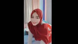 asik live cewek jilbab tak sengaja kelihatan gunung gede 