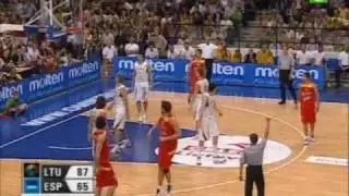 Kšištofas  Lavrinovičius funny