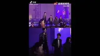 [FANCAM] 191228 Wang Yibo ♡ Xiao Zhan - Tencent Video All Star Awards 2019