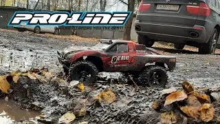 Колёса Proline Trencher 2.8 и капралоновые рычаги на Remo Hobby 9emu