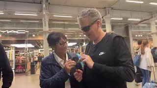 Lady Gives Me A Blessed Rosary During PIANO LIVESTREAM