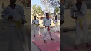taekwondo block #ytshorts #youtube #youtubeshorts #taekwondo #martialarts taekwondo ब्लॉक