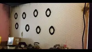 Falling Pictures Startle Prop