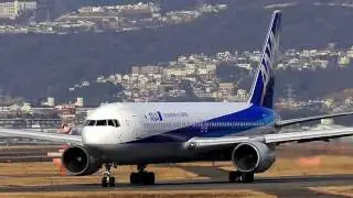 ANA B767-300 JA8569 伊丹空港 ITM/RJOO