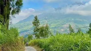 Extreme Climb to Manajar Reservoir
