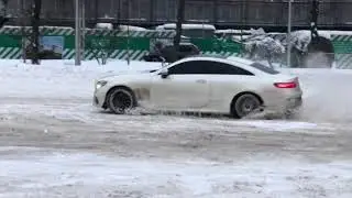 TwoX5 vs E400 snow drift