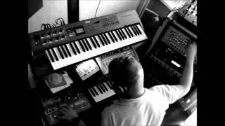 Vanderson - Synthesizer Madness (live performance)