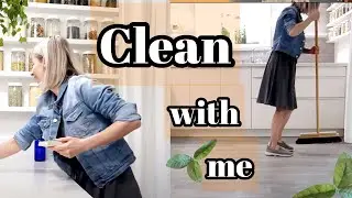CLEAN WITH ME non toxic cleaner recipes, clean with me 2020