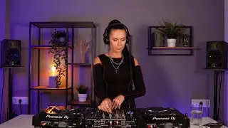 Schranz, Hard Techno Mix by Noemi Black | 4K | 003