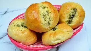 Безумно вкусные Булочки с чесноком  - идеально к Борщу. Съедаються на раз