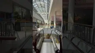 Sneak a Peak of The Oracle Mall! #theoracle #reading