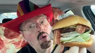 What’s New : Carls Jr ©️ Angus Bacon guacamole Burger 🐂 🥓 🥑 🍔
