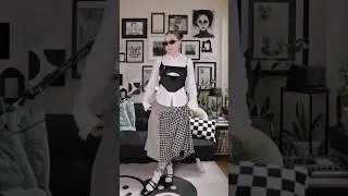 I 🖤 @VivienneWestwoodLtd #viviennewestwood #falloutfits