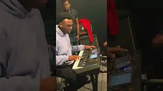 5Klan performing "Something going on" live 🔥🔥🔥🔥🔥 . #kaysha #somethinggoingon #kompa