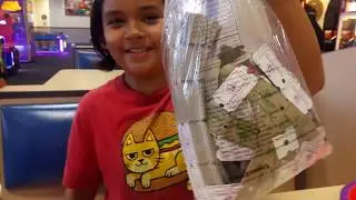 Frogger Jackpot!! Chuck E Cheese vlog on memorial day