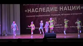 Вера танцует ХИП-ХОП на фестивале НАСЛЕДИЕ НАЦИИ #НАСЛЕДИЕНАЦИИ 09.11.2024