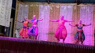 Amala Kamalathil Mookambika Devi Devotional Song and Dance