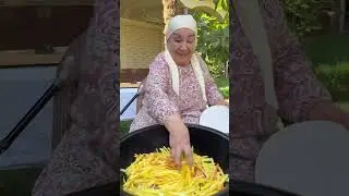 Mexmon kutadigan mazali OSH