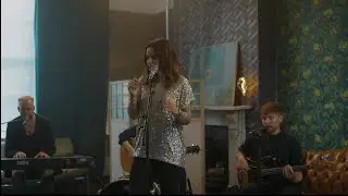 Amy Macdonald - Mr Rock & Roll (The Roost Acoustic Session)
