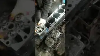 Шлифовка блока MAN TGA двигатель d28...