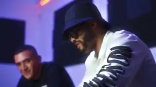 Chris Mumba - Tsunami  🌊  (zvedat)