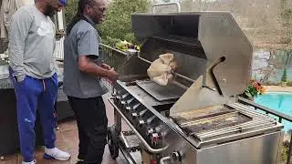 Smoking A Turkey With Rickey Smiley