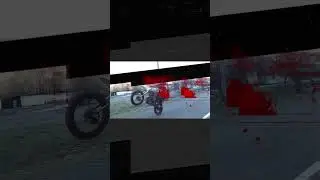 Стант с девушкой на мотоцикле