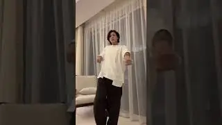 BTS JUNGKOOK run bts insta story💜💜🥵