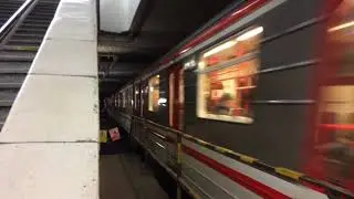 Odjezd metra B