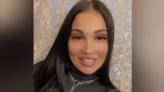 Sandra Mantika - How I hate showing off