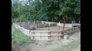 Homestead Pigs: Build a Pig Pen